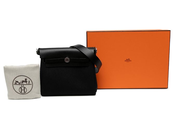 Hermès Herbag Zip 20 in Toile Military Nera e Vache Hunter - vista 6
