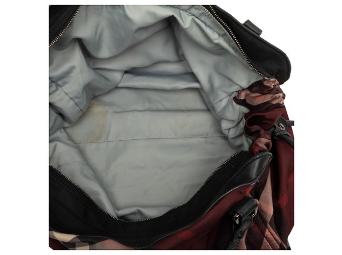 Borsa Tote Burberry Red Supernova Check Nylon Buckleigh - vista 4