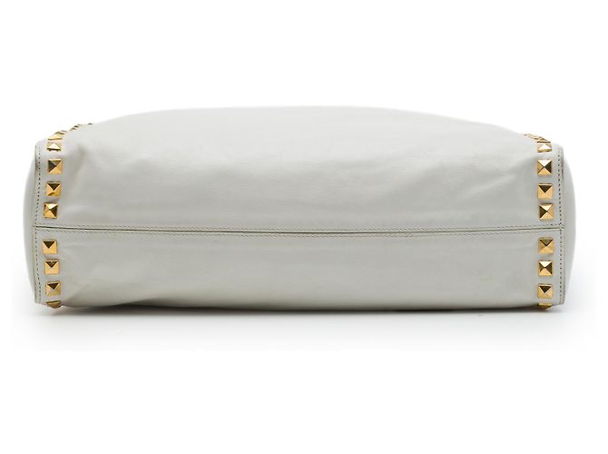 Tote Miu Miu in vitello morbido bianco con borchie - vista 3