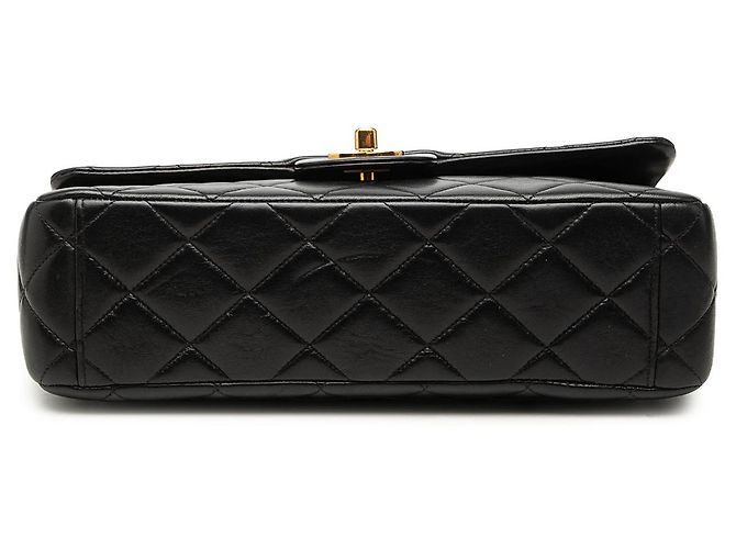 Chanel Black CC Quilted Lambskin Single Flap - vista 3