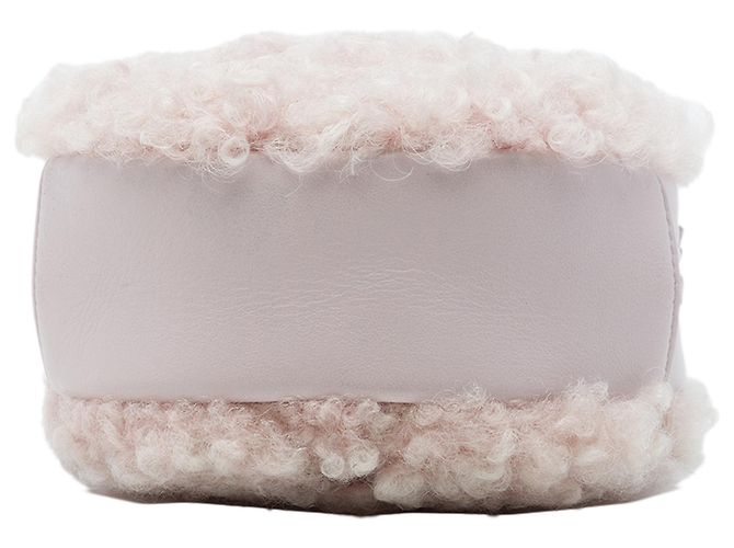Clutch rotonda Chanel 19 in shearling rosa con catena - vista 3