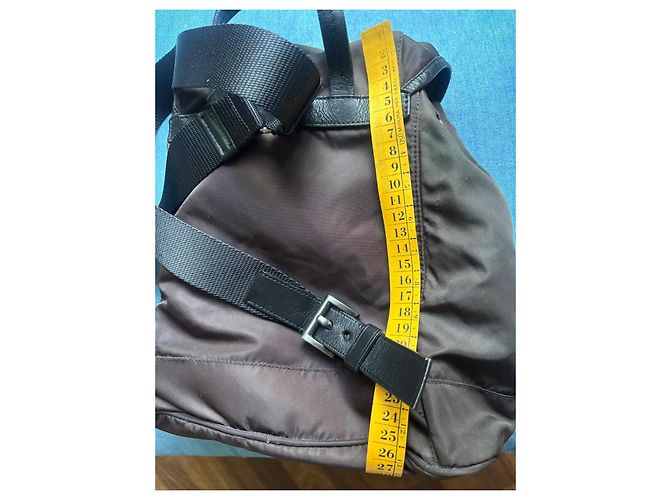 Prada Mochila de Nailon Marrón y Cuero - vista 10