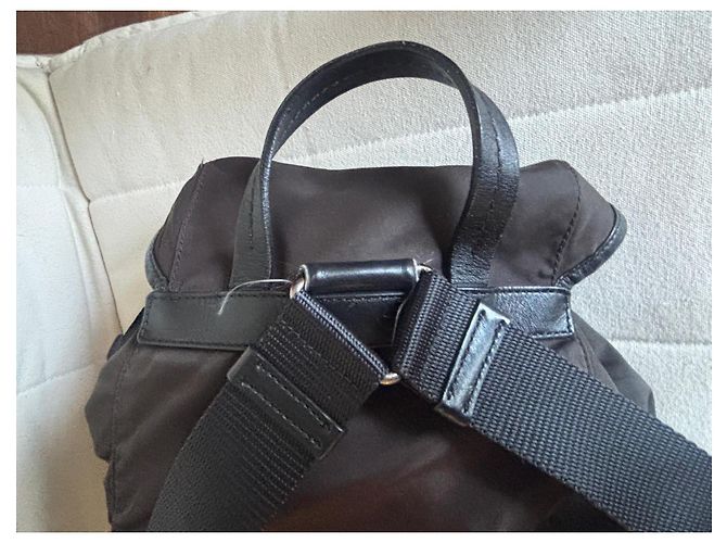 Prada Mochila de Nailon Marrón y Cuero - vista 4