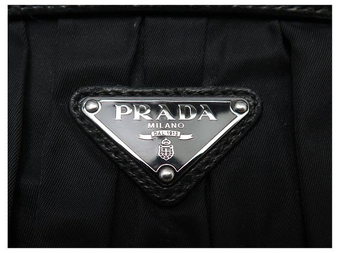 BORSA A MANO PRADA BOWLING BN1331 IN PELLE TESSUTO E NYLON PILESATO NERO - vista 8