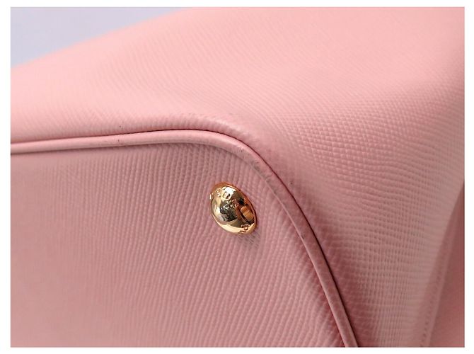 NOVA BOLSA DE MÃO PRADA DOUBLE B2756T COURO SAFFIANO ROSE COM ALÇA - vista 14