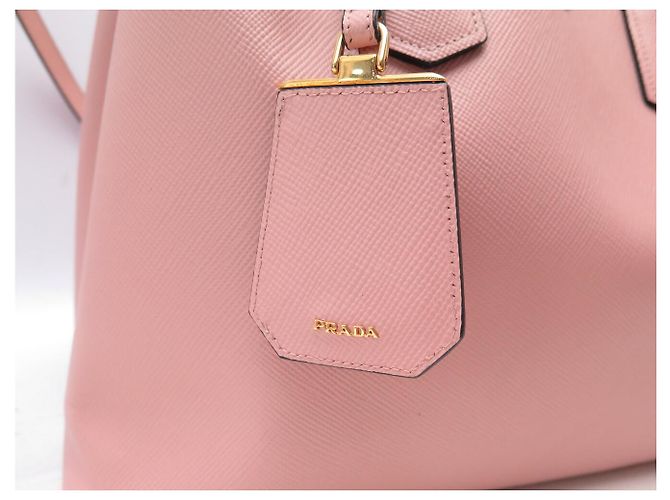 NOVA BOLSA DE MÃO PRADA DOUBLE B2756T COURO SAFFIANO ROSE COM ALÇA - vista 9