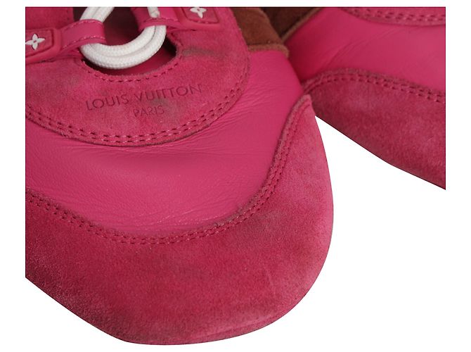 Sapatilhas baixas Louis Vuitton LV Sneakerina em camurça e pele rosa - vista 12