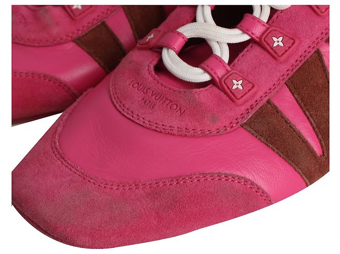 Sapatilhas baixas Louis Vuitton LV Sneakerina em camurça e pele rosa - vista 13