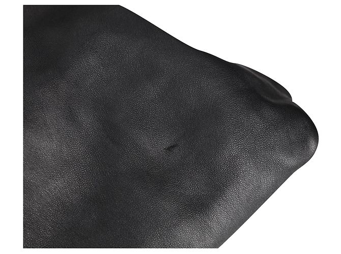 Borsa a pochette Loewe Flamenco Medium in pelle di vitello nappa nera - vista 13