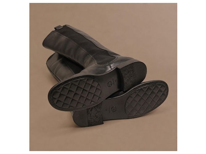 Chanel Botas altas de piel negra - vista 13