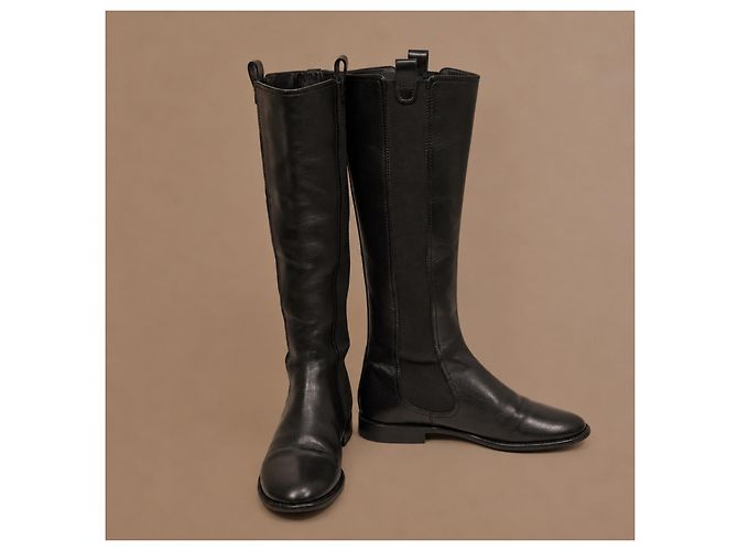 Chanel Botas altas de piel negra - vista 6