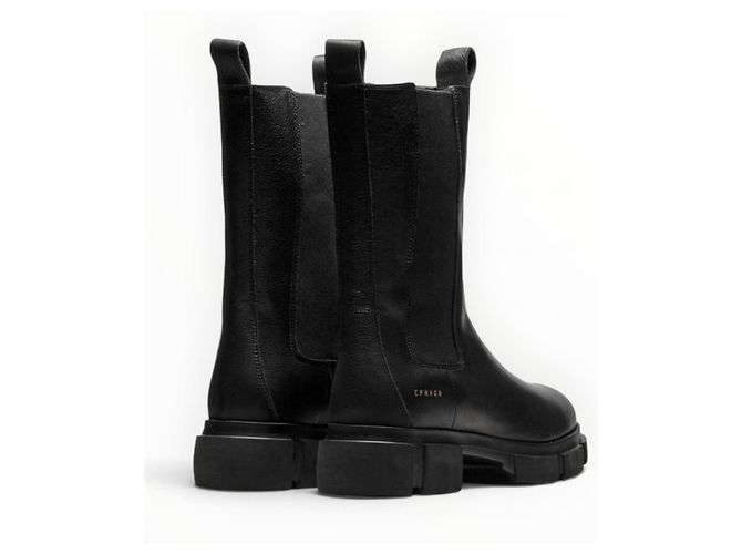 Autre Marque Copenhagen Studios Botas Chelsea de cuero negro - vista 5