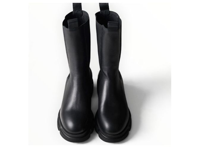 Autre Marque Copenhagen Studios Botas Chelsea de cuero negro - vista 5