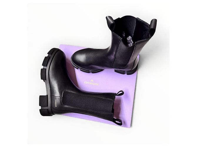Autre Marque Copenhagen Studios Botas Chelsea de Cuero Negras - vista 13