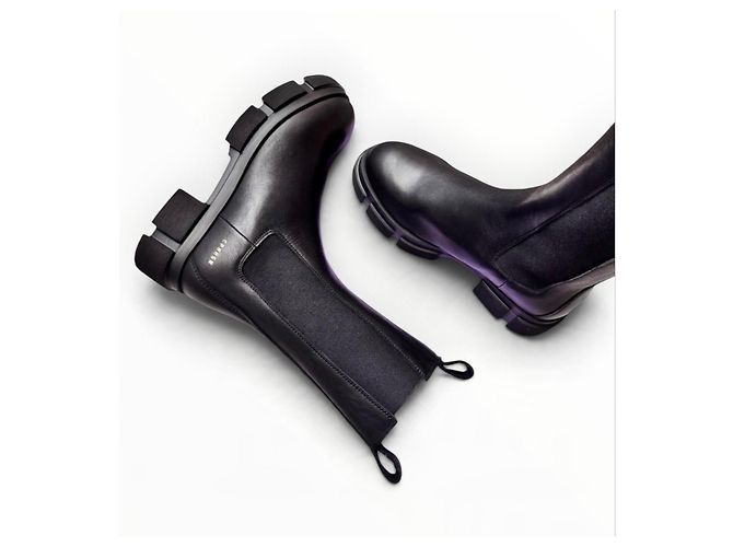 Autre Marque Copenhagen Studios Botas Chelsea de Cuero Negras - vista 5