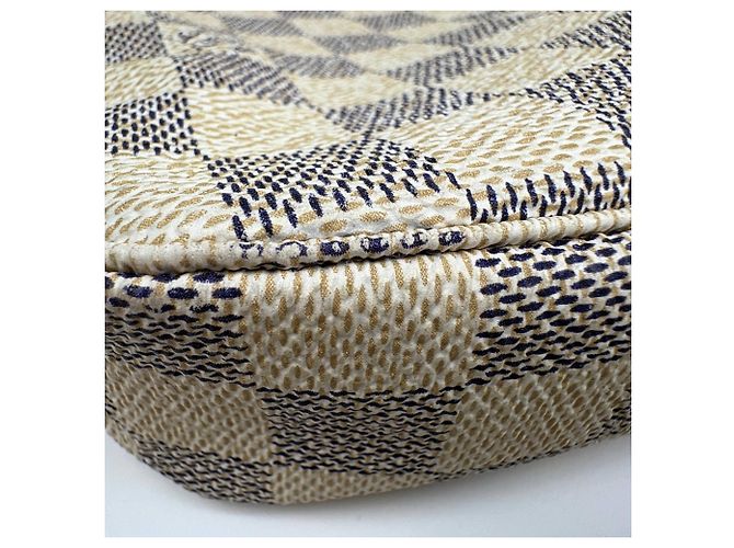 Louis Vuitton Pochette Accessoires Pouch - vista 3