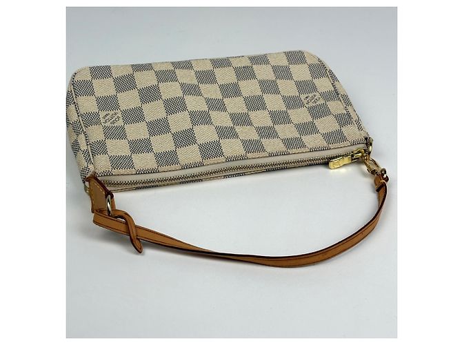 Louis Vuitton Pochette Accessoires Pouch - vista 8