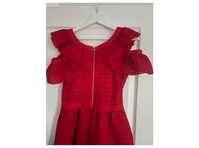 Maje Rotes Spitzenkleid mit Rüschen - Ansicht 3