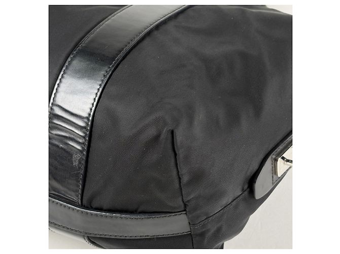 Borsa Prada in nylon nero e pelle - vista 3