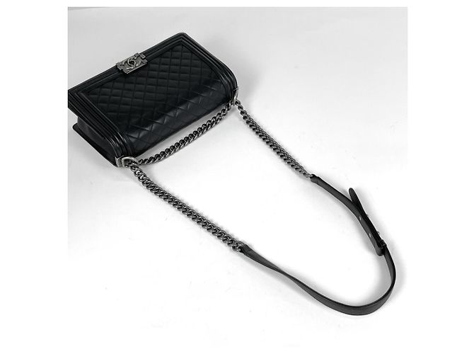 Borsa a tracolla Chanel in pelle nera - vista 5