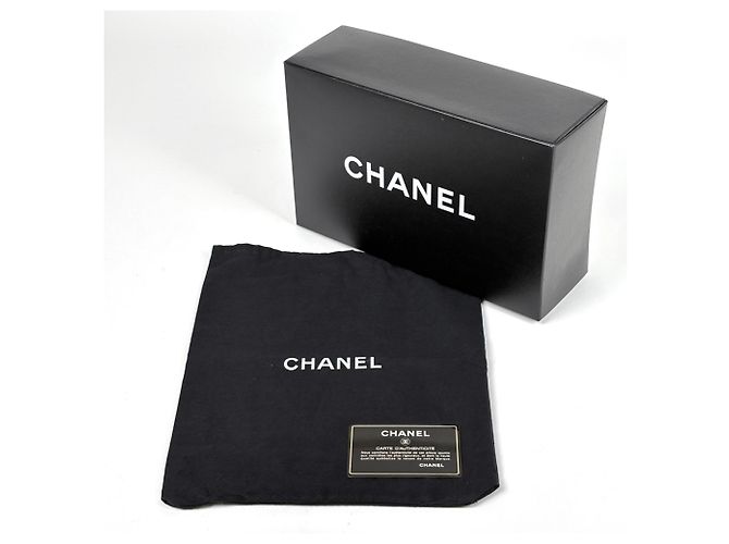 Chanel Diana Matelassé Schultertasche - Ansicht 12