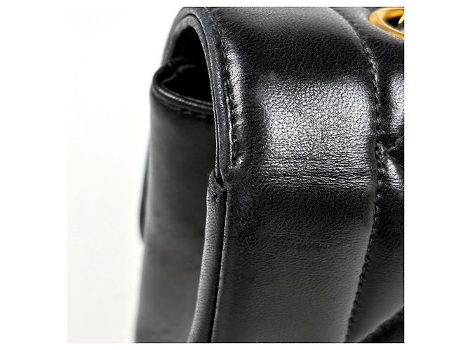 Chanel Diana Matelassé Schultertasche - Ansicht 6