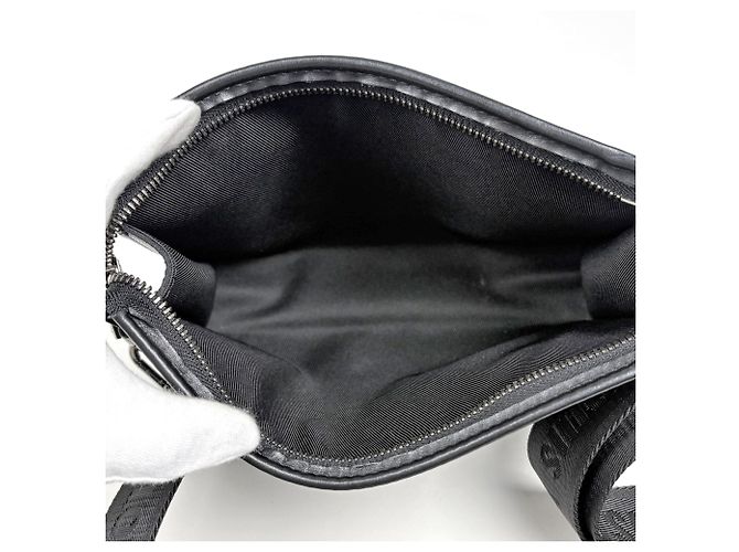 Borsa a tracolla e portafoglio indossabile Louis Vuitton Gaston - vista 10