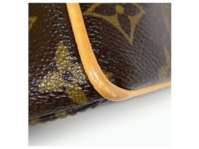 Borsa Louis Vuitton Manhattan PM - vista 3