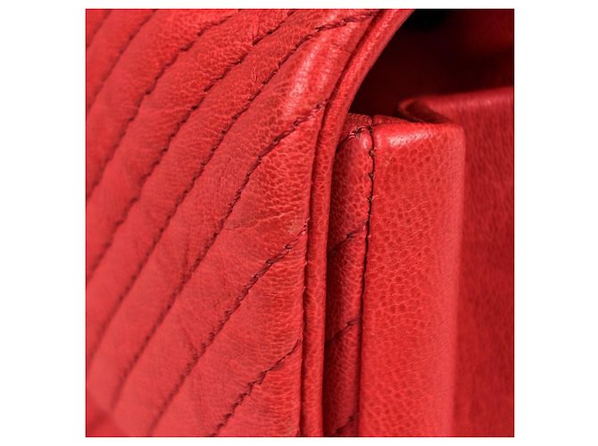 Chanel Schultertasche aus rotem Leder - Ansicht 5