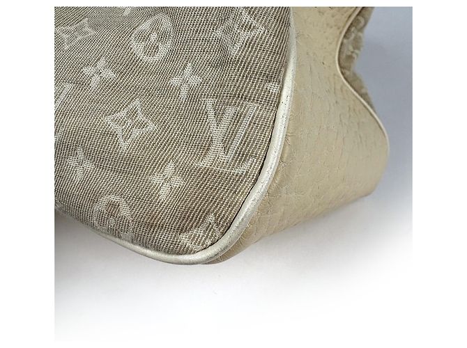 Borsa Louis Vuitton Trapeze PM - vista 3