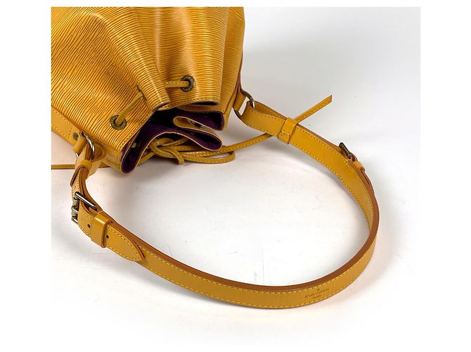 Noe Borsa a tracolla Louis Vuitton Petit Noé - vista 5