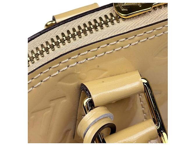 Borsa Louis Vuitton Alma BB in Dune - vista 7