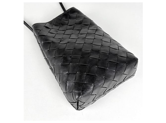 Borsa a tracolla Bottega Veneta in pelle nera - vista 2