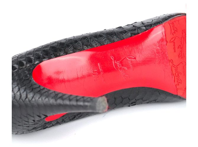 Christian Louboutin LOUBOUTIN - Plum Pumps aus schwarzem Python (T40,5) - Ansicht 7
