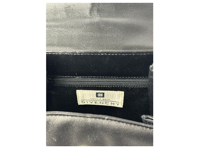 Vintage Givenchy strukturierte Lederhandtasche mit oberem Griff Späte 1970s Black - Ansicht 6