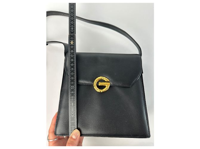 Vintage Givenchy strukturierte Lederhandtasche mit oberem Griff Späte 1970s Black - Ansicht 9