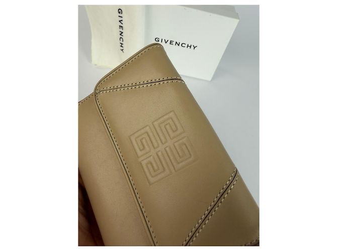 Vintage Givenchy Leder Bifold Wallet Beige Silver - Ansicht 4