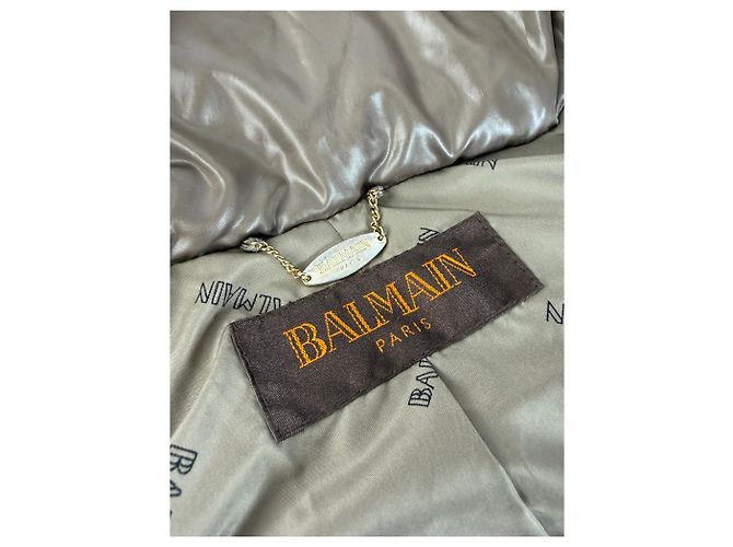 Vintage Balmain Daunenjacke Hellbraun mit Kunstpelzbesatz M - Ansicht 8