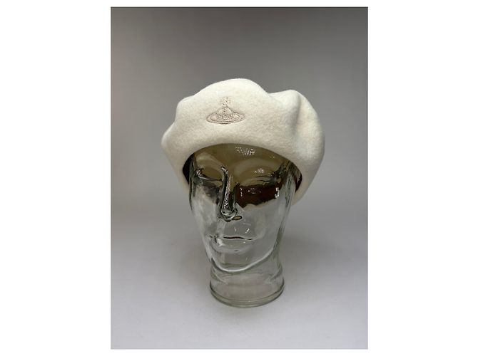 Basco Vintage Vivienne Westwood in Lana Cream - vista 10