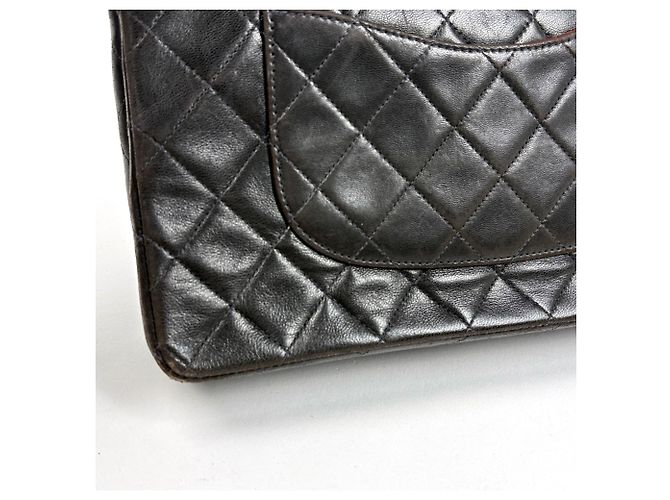 Chanel Matelassé Schultertasche - Ansicht 5