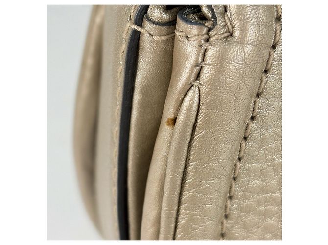 Bolso Gucci Bamboo en Champagne Gold - vista 4