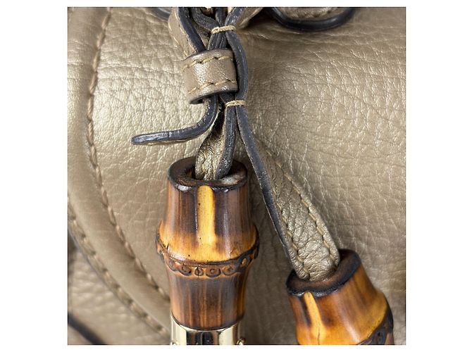 Bolso Gucci Bamboo en Champagne Gold - vista 7