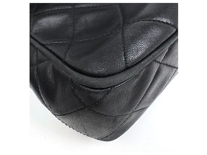 Borsa a tracolla Chanel in pelle nera - vista 3