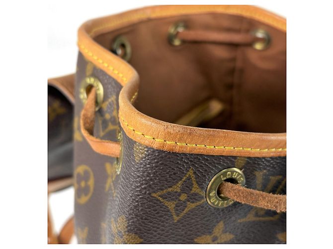Mochila Louis Vuitton Montsouris MM - vista 7
