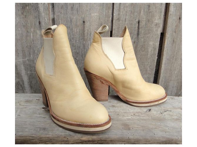 Acne Studios Botines Star de cuero beige con tacón - vista 2