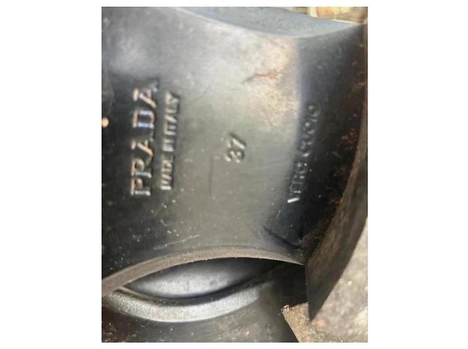 Prada Schwarze Lederstiefel Flach - Ansicht 10