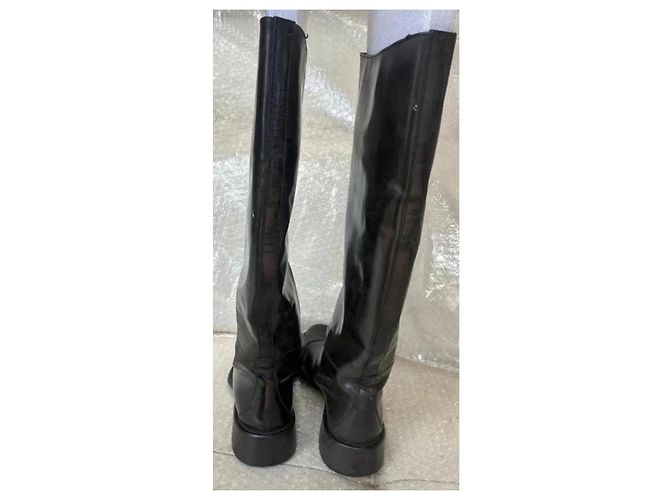 Prada Schwarze Lederstiefel Flach - Ansicht 6