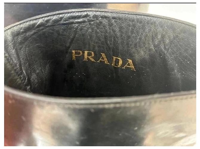 Prada Schwarze Lederstiefel Flach - Ansicht 8