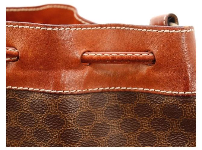 Céline Borsa a Secchiello Celine Monogram in Pelle Marrone - vista 10
