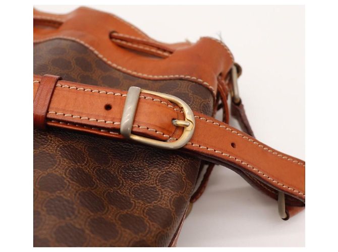 Céline Borsa a Secchiello Celine Monogram in Pelle Marrone - vista 13